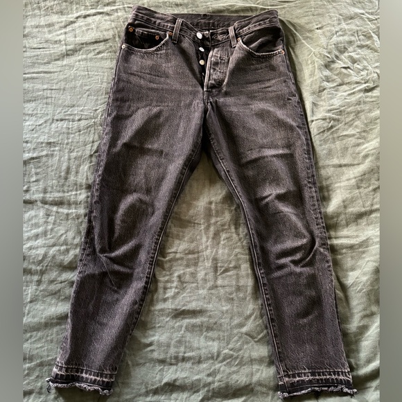 Levi’s 501 Skinny Jeans - Picture 3 of 7